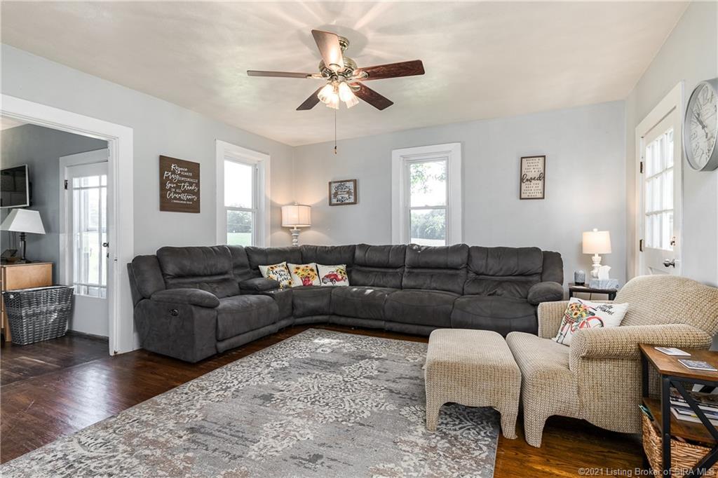 5720 St Johns Road Floyds Knobs, IN 47119 - Photo 6 of 43 Gallery Image 6