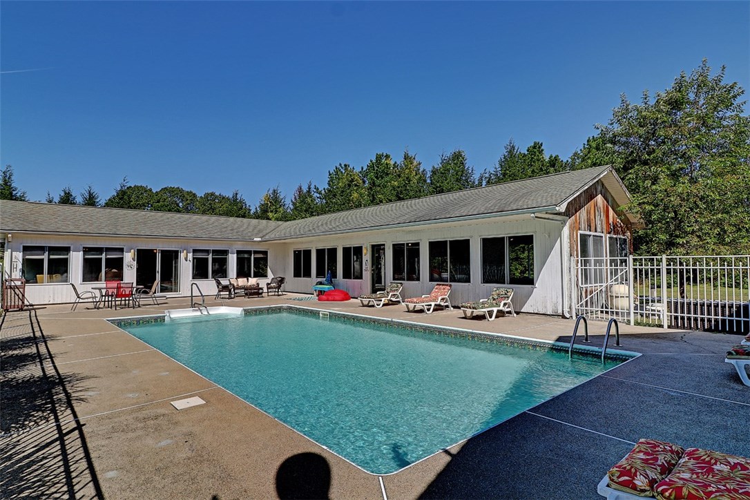 74 Swan Road Smithfield, RI 02917 - Photo 29 of 40