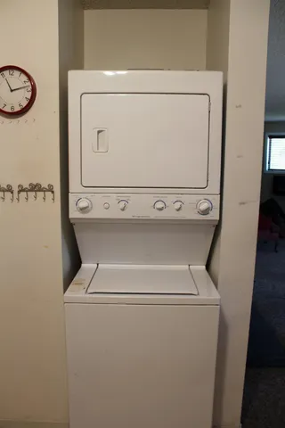 $252,500 | 9024 North Country Homes Boulevard, Unit 5, Spokane, WA 99218