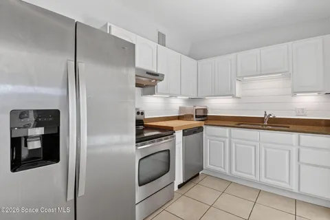 $319,750 | 1932 Cedarwood Drive, Melbourne, FL 32935