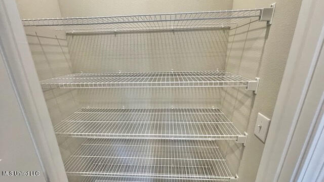 9510 Mossy Road Biloxi, MS 39532 - Photo 23 of 30 Pantry
