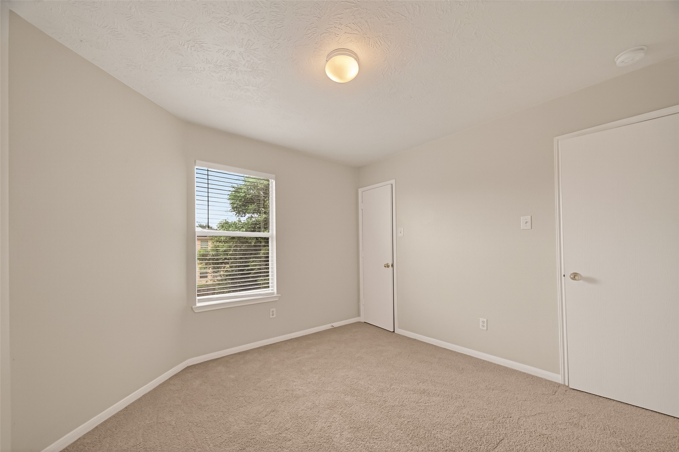 1902 Flycaster Drive Spring, TX 77388 - Photo 25 of 33