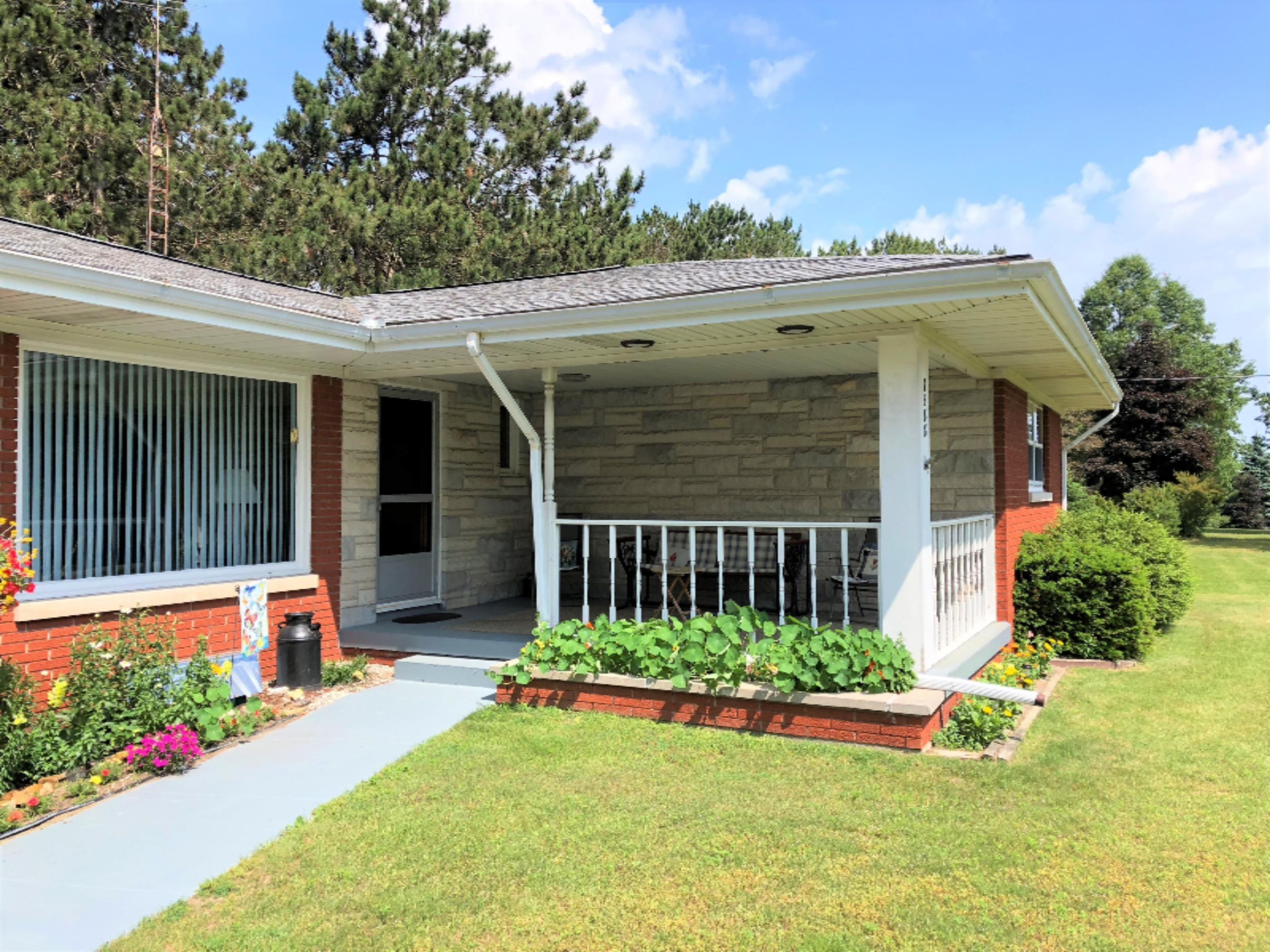 1588 Cherry Road Manistee, MI 49660 - Photo 18 of 31 Porch