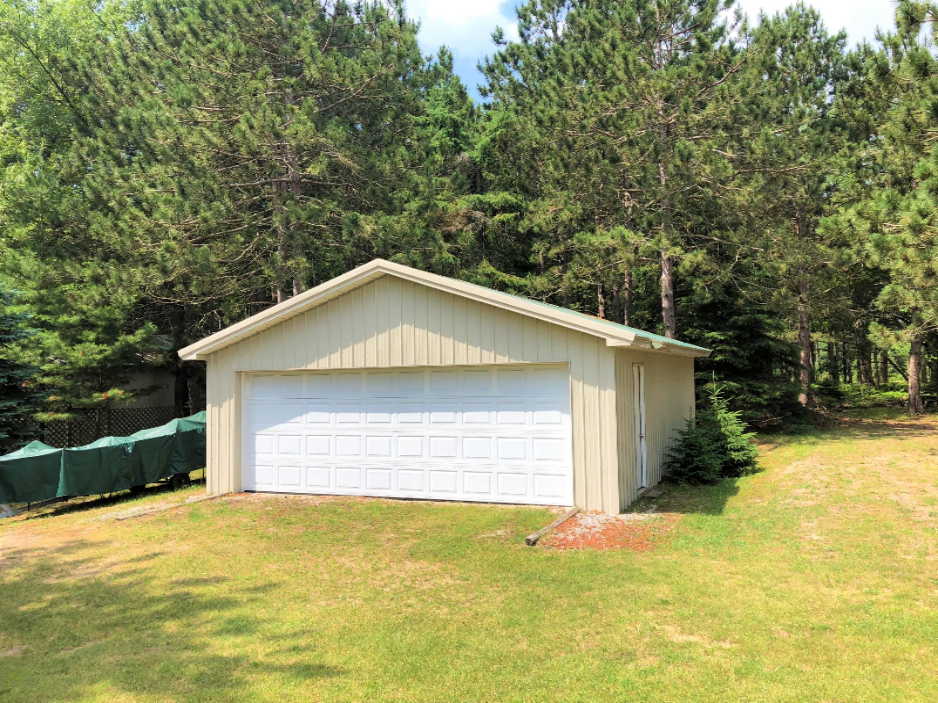 1588 Cherry Road Manistee, MI 49660 - Photo 23 of 31 Pole Barn