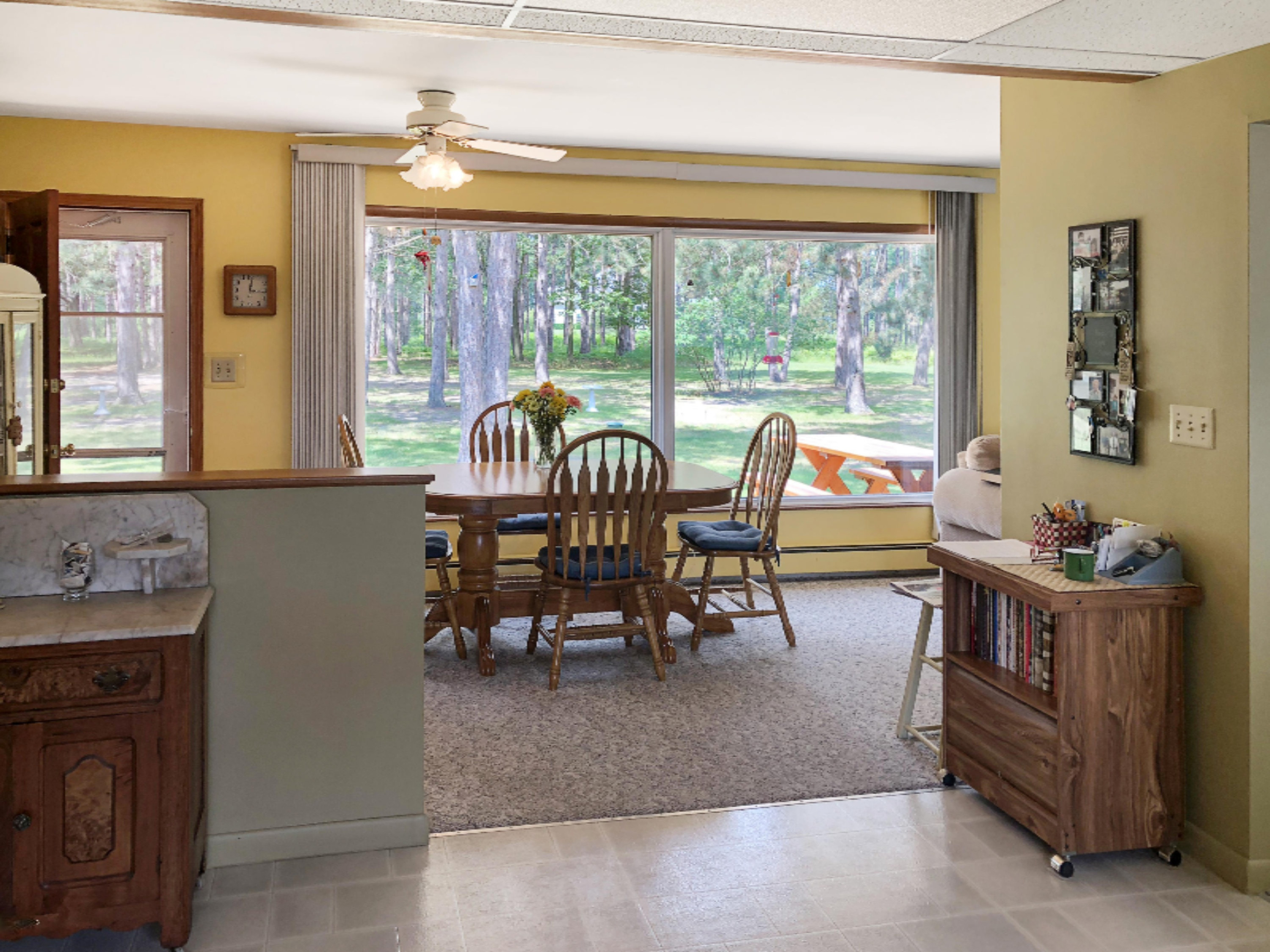 1588 Cherry Road Manistee, MI 49660 - Photo 3 of 31 Dining