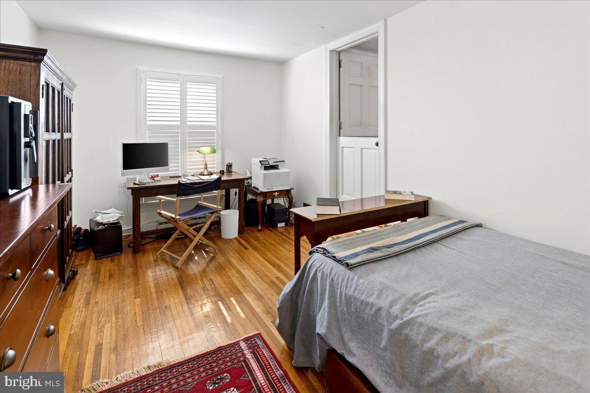 300 Western Way Princeton, NJ 08540 - Photo 19 of 42 Main floor bedroom option