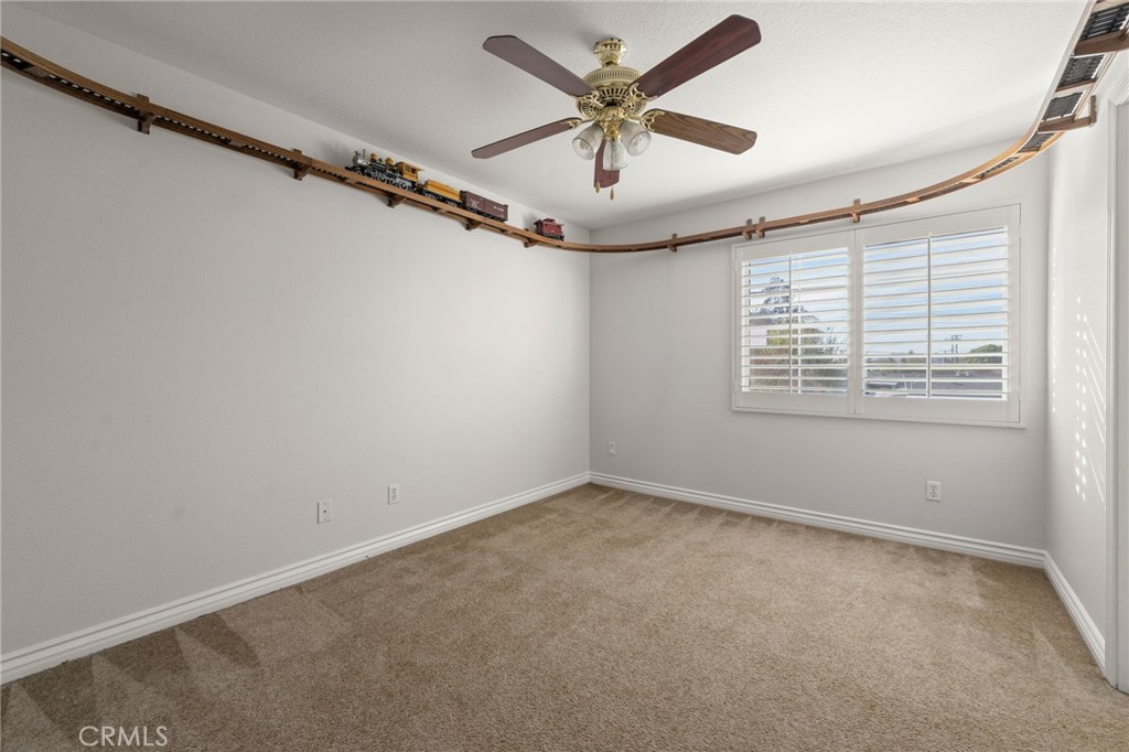 1276 Roberta Court Simi Valley, CA 93065 - Photo 42 of 57