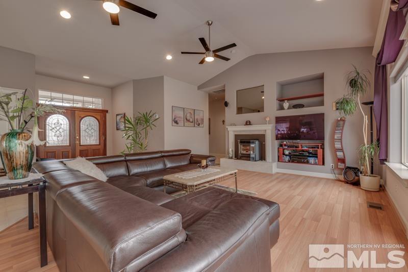 300 Desert Reno, NV 89502 - Photo 8 of 31 Photo 8