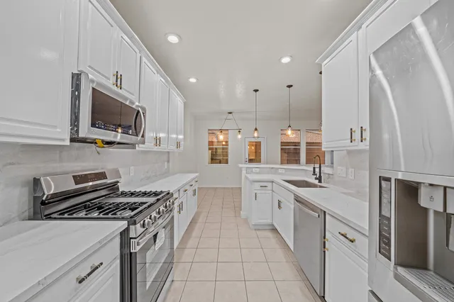 $1,750 | 16118 Market Garden Lane, Houston, TX 77084