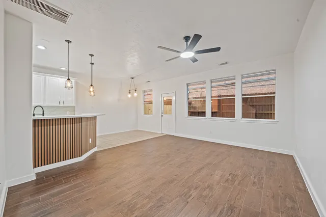 $1,750 | 16118 Market Garden Lane, Houston, TX 77084