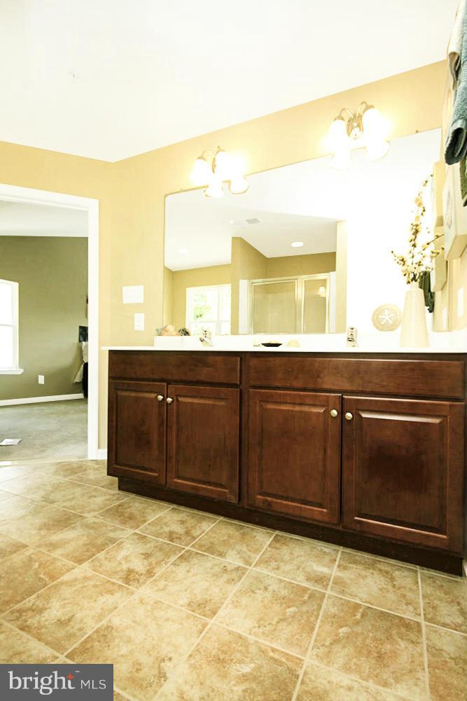119 West Lakeridge Road New Market, MD 21774 - Photo 16 of 30 Bath (Master)