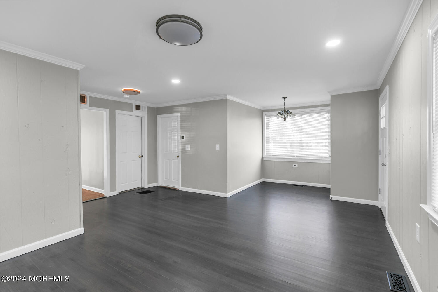 717 Harmony Road Middletown, NJ 07748 - Photo 14 of 27 717 Harmony Rd Middletown-large-018-026-