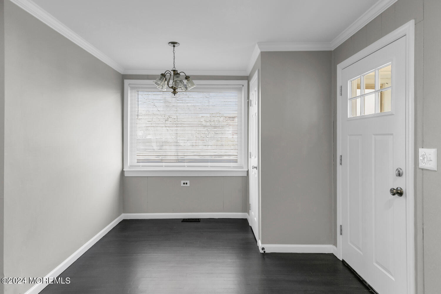 717 Harmony Road Middletown, NJ 07748 - Photo 15 of 27 717 Harmony Rd Middletown-large-019-001-