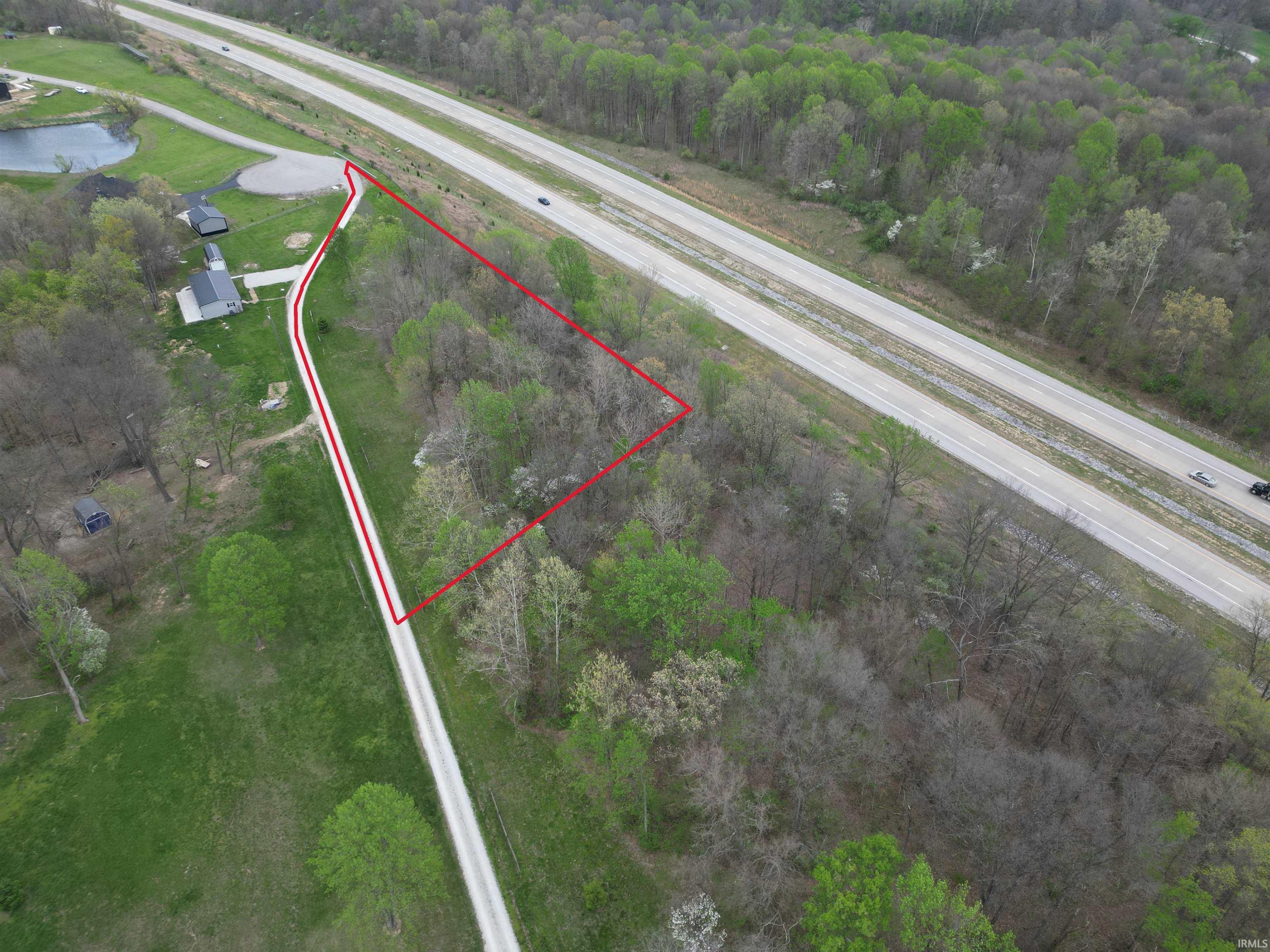 1 East Pine Road Bloomfield, IN 47424 - Photo 1 of 6