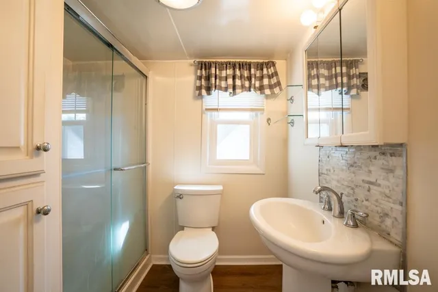 $94,900 | 1713 West Dewey Street, Marion, IL 62959