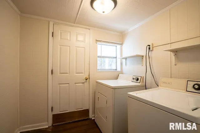 $94,900 | 1713 West Dewey Street, Marion, IL 62959