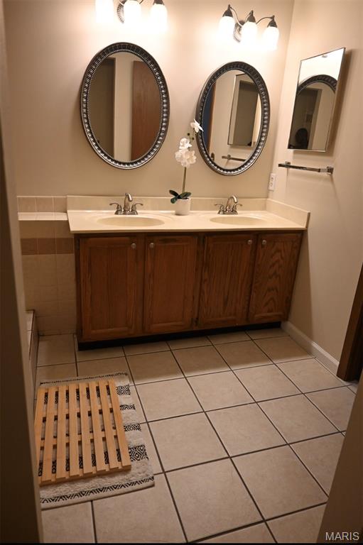 1401 Hemingway Lane, Unit H Weldon Spring, MO 63304 - Photo 24 of 32