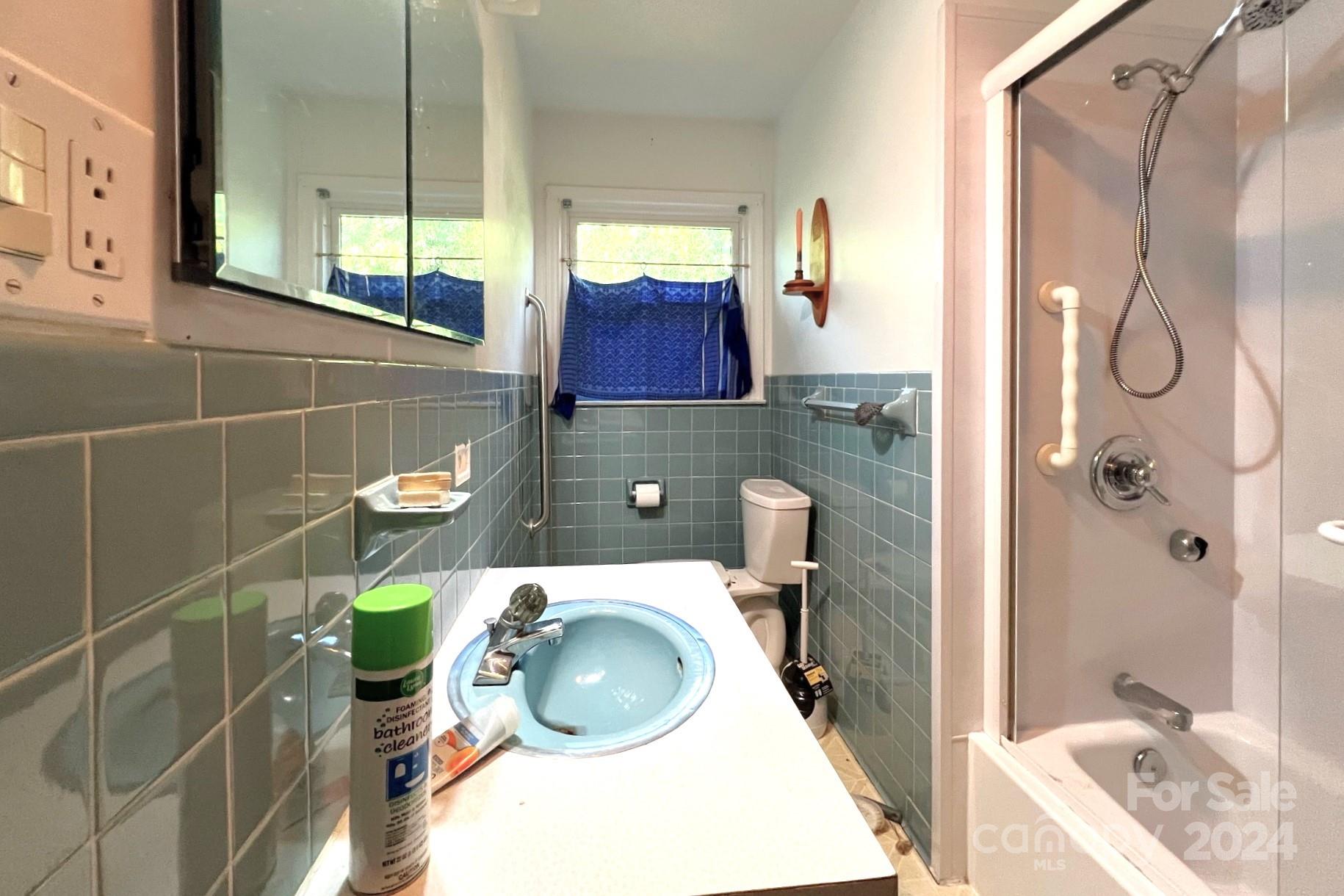 26 Ashe Road Candler, NC 28715 - Photo 8 of 12 Gallery Image 8