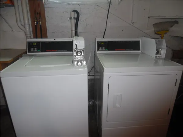$1,800 | 51 Union Street, Unit 2, Warren, RI 02885