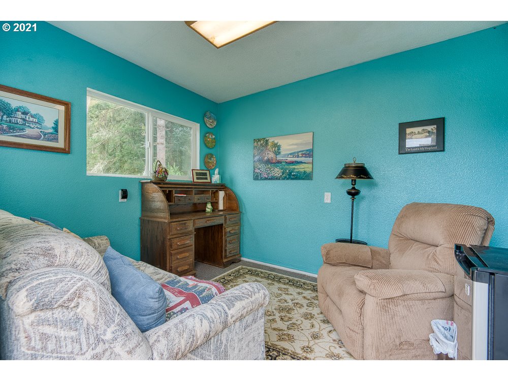 65935 North Bay Road North Bend, OR 97459 - Photo 27 of 32