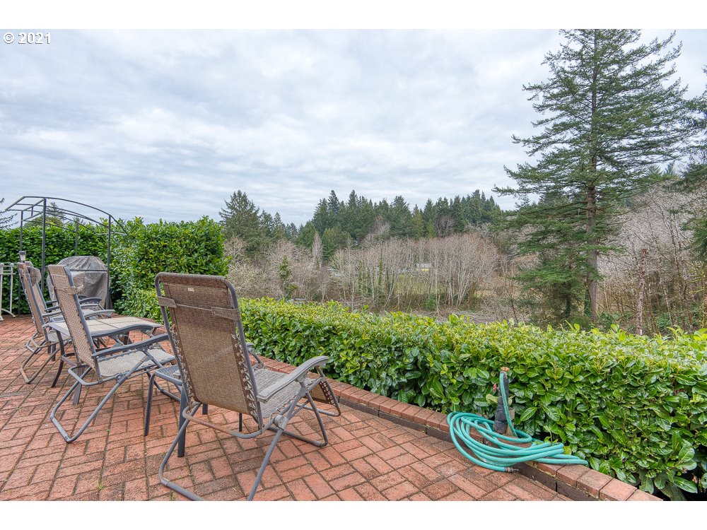 65935 North Bay Road North Bend, OR 97459 - Photo 29 of 32