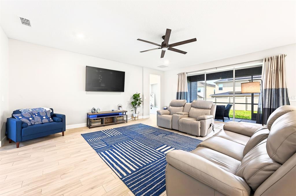 1188 Waterview Ridge Circle Apopka, FL 32703 - Photo 5 of 51