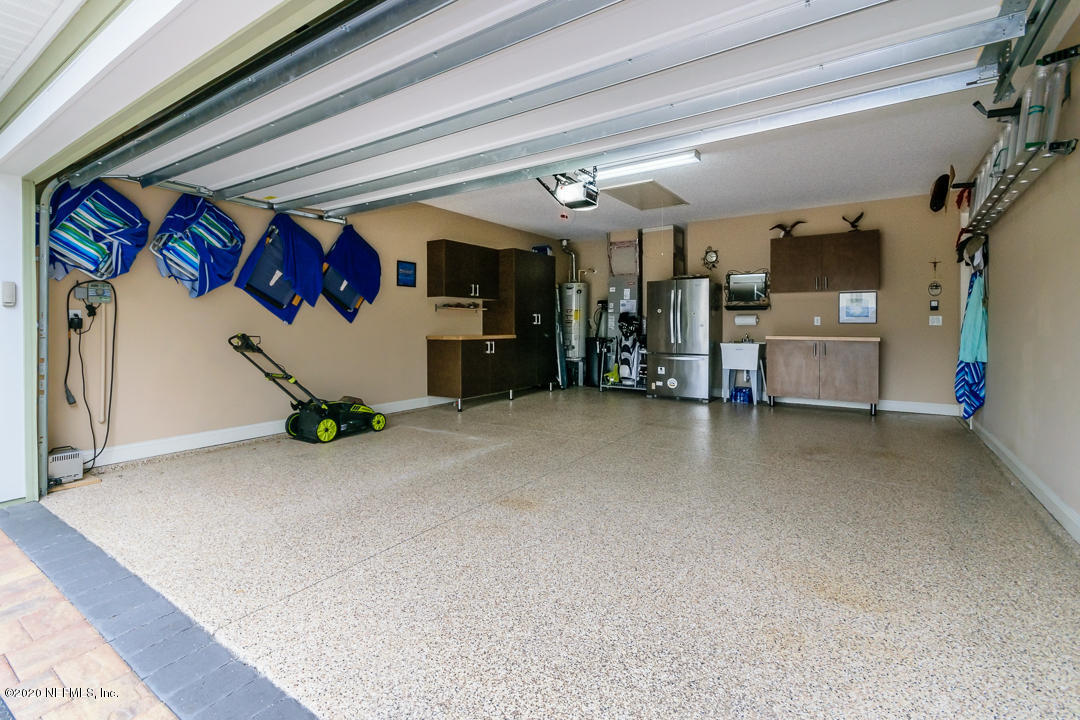 48 Pelican Pointe Road Ponte Vedra, FL 32081 - Photo 22 of 44 Garage