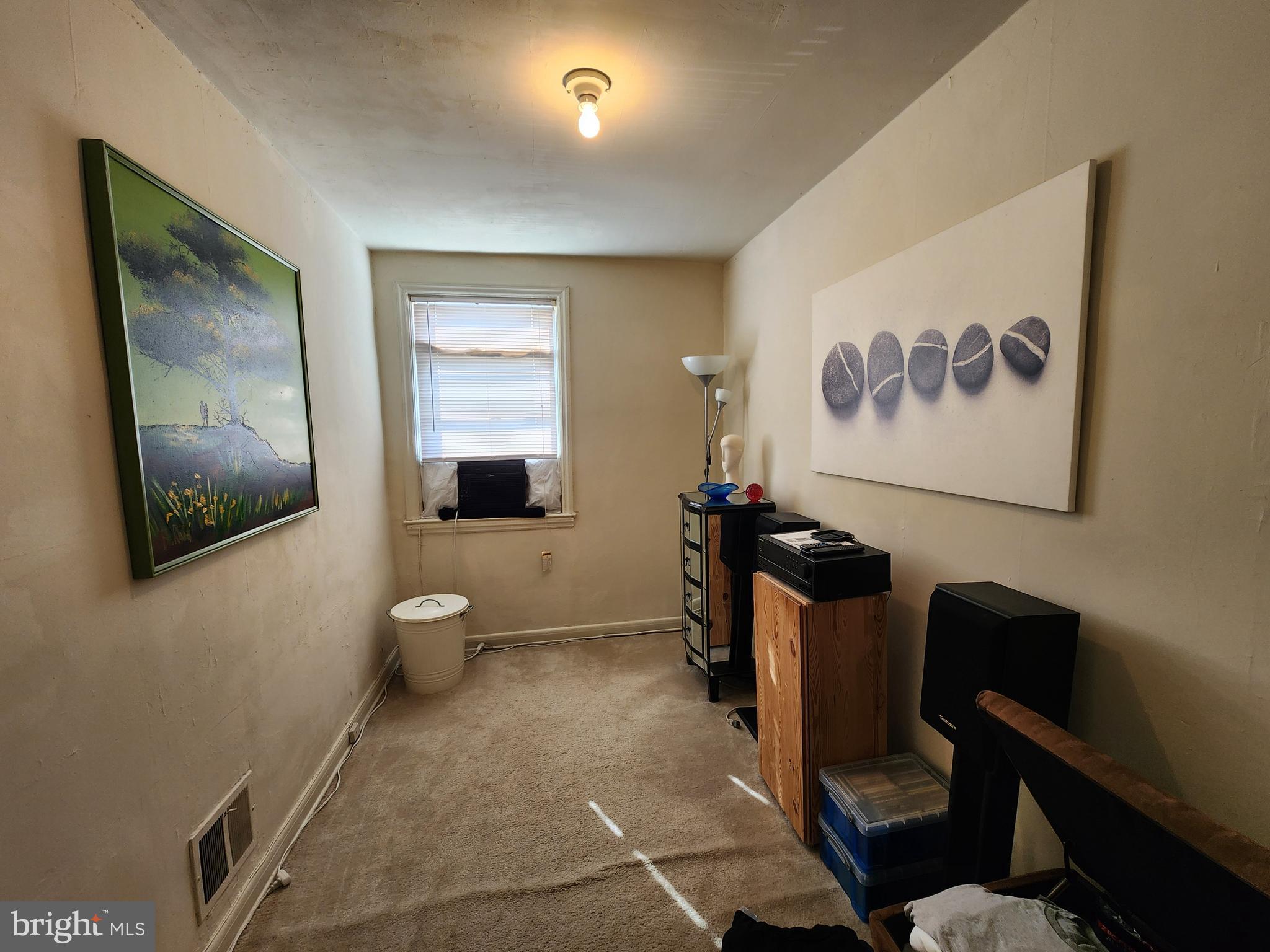 643 Hillview Road Baltimore, MD 21225 - Photo 13 of 17
