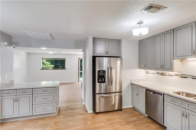 242 Deval Street Mandeville, LA 70471 - Photo 3 of 23