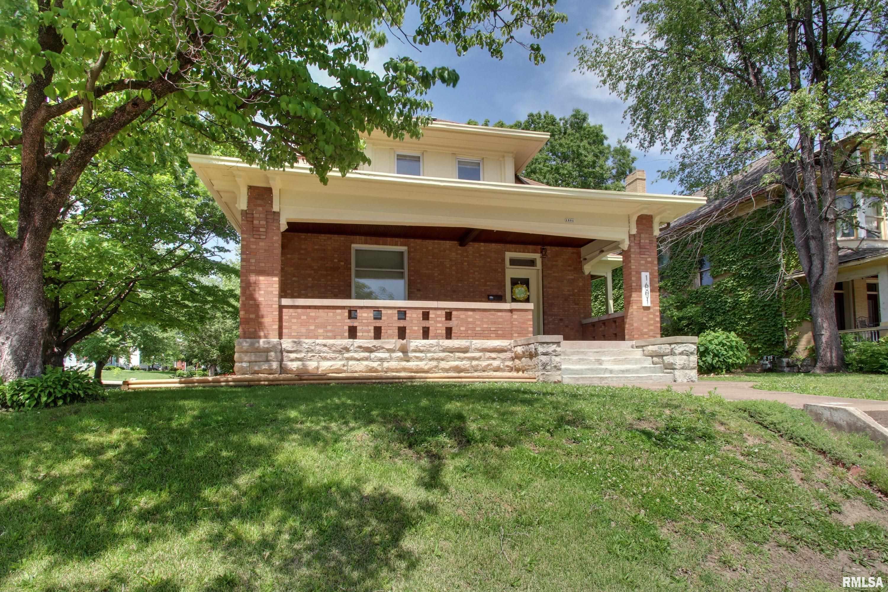 1601 State Street Quincy, IL 62301 - Photo 1 of 33