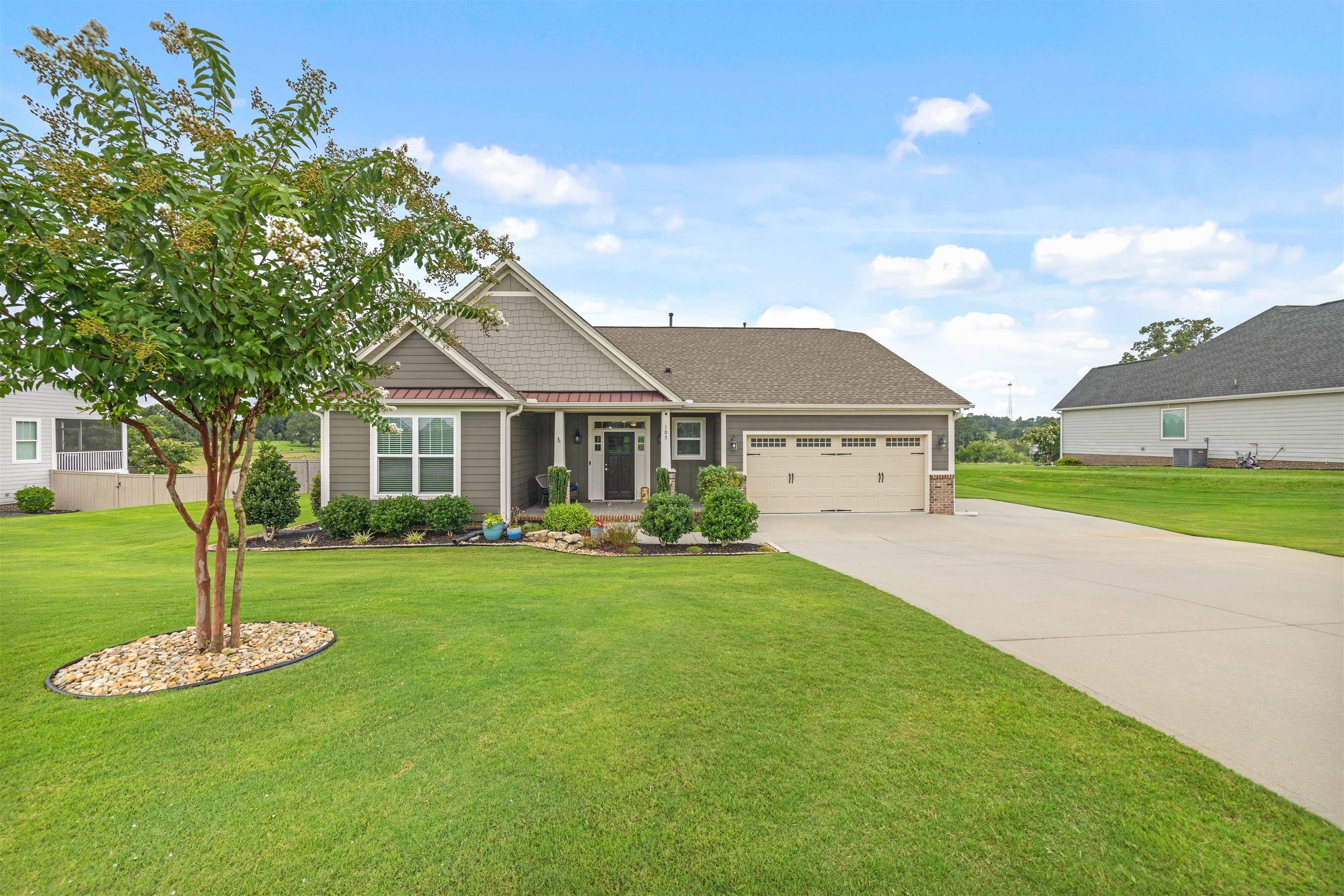 105 Claridge Way Greer, SC 29651 - Photo 1 of 4 Gallery Image 1