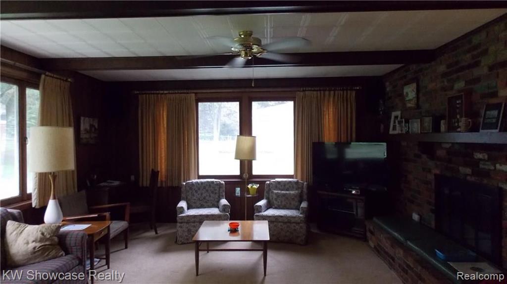 28109 Hawberry Road Farmington Hills, MI 48331 - Photo 12 of 26
