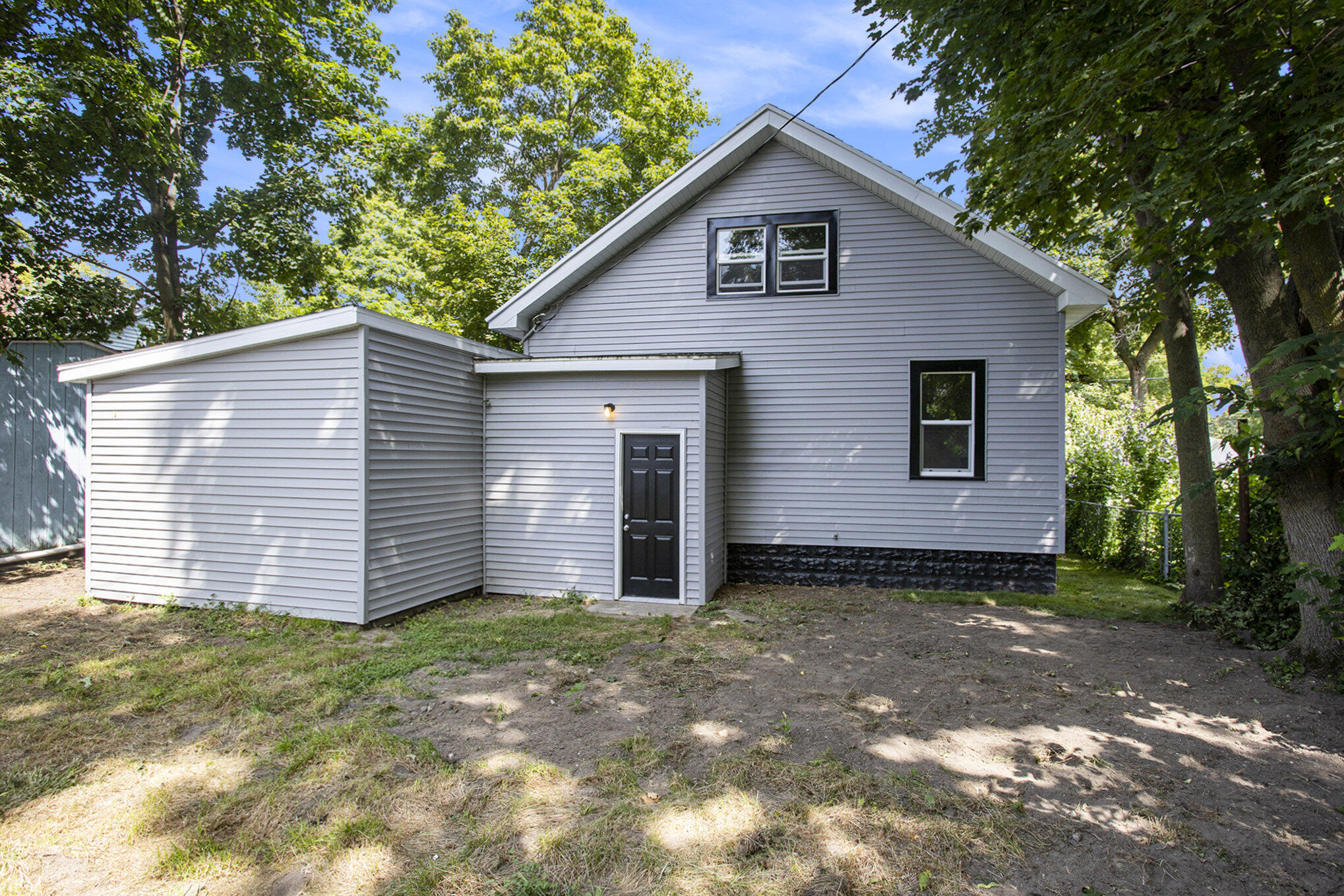 214 West Cushman Street Three Rivers, MI 49093 - Photo 24 of 25 021_581a6558_524
