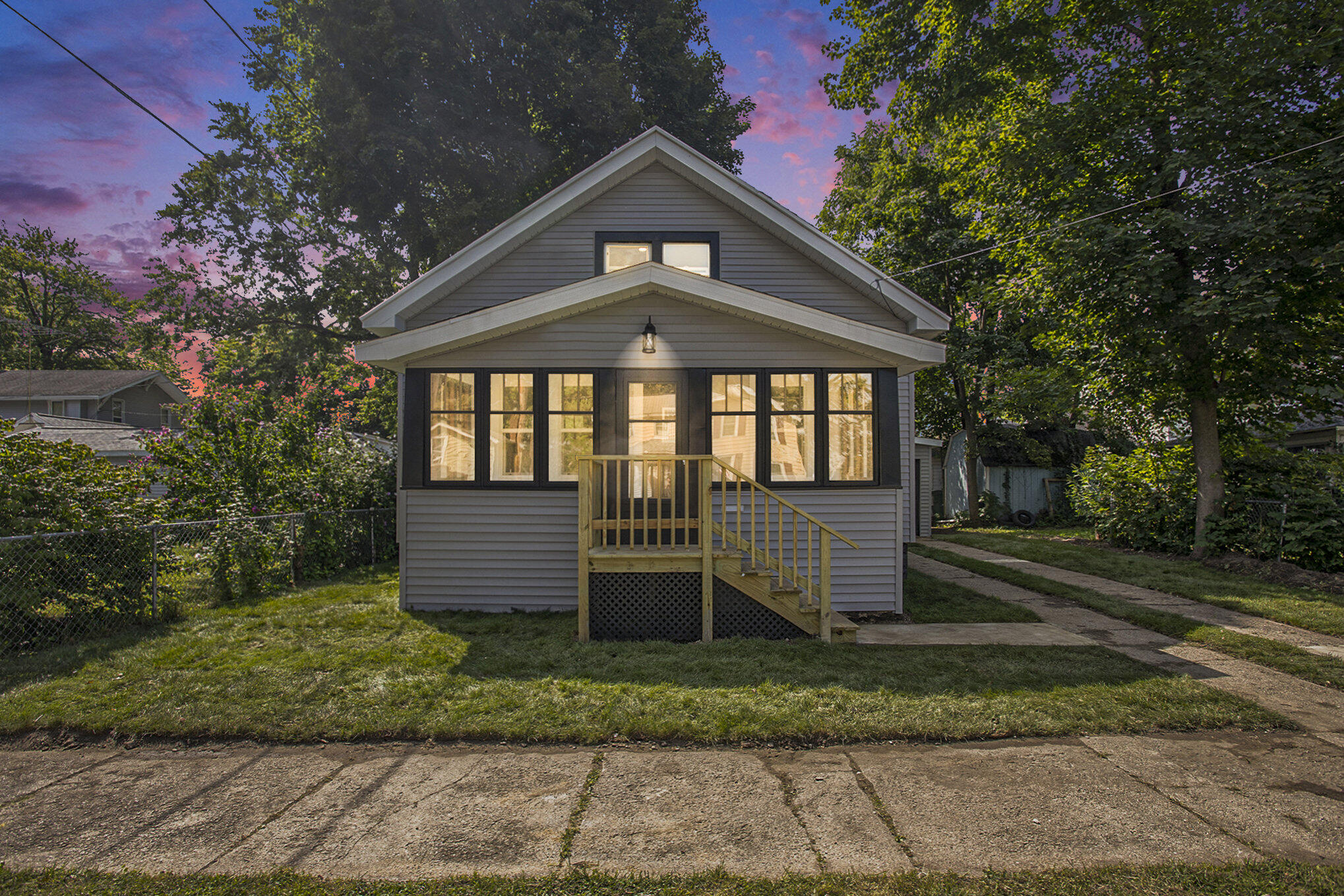 214 West Cushman Street Three Rivers, MI 49093 - Photo 25 of 25 001_581a6555