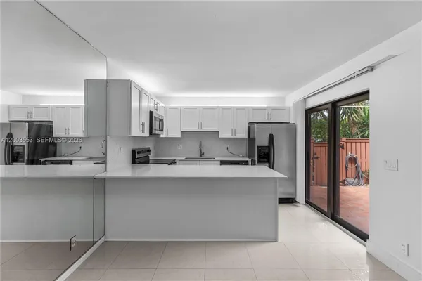 $289,000 | 2971 Southwest 11th Place North, Deerfield Beach, FL 33442