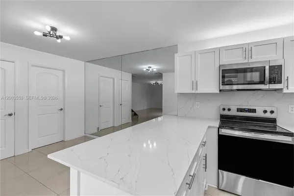 $289,000 | 2971 Southwest 11th Place North, Deerfield Beach, FL 33442