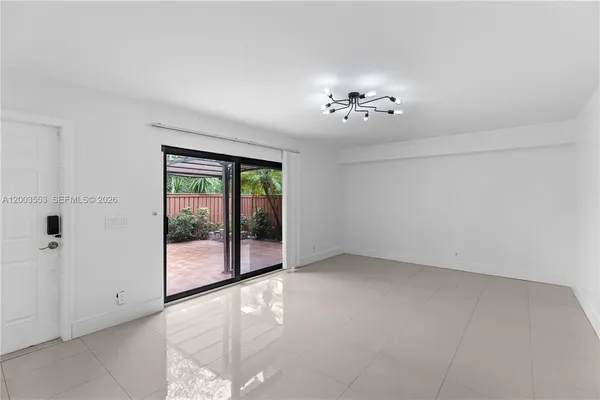 $289,000 | 2971 Southwest 11th Place North, Deerfield Beach, FL 33442