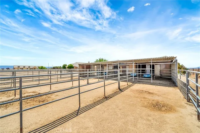 $4,200 | 7315 West Ave A 8, Lancaster, CA 93536