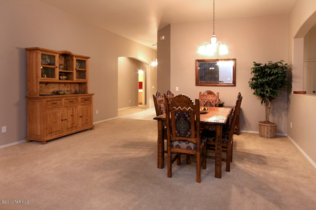 3448 South Thunder Chorus Road Tucson, AZ 85713 - Photo 11 of 23 Gallery Image 11