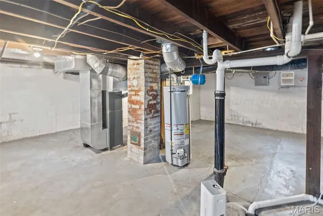 $94,000 | 725 Park Drive, Alton, IL 62002