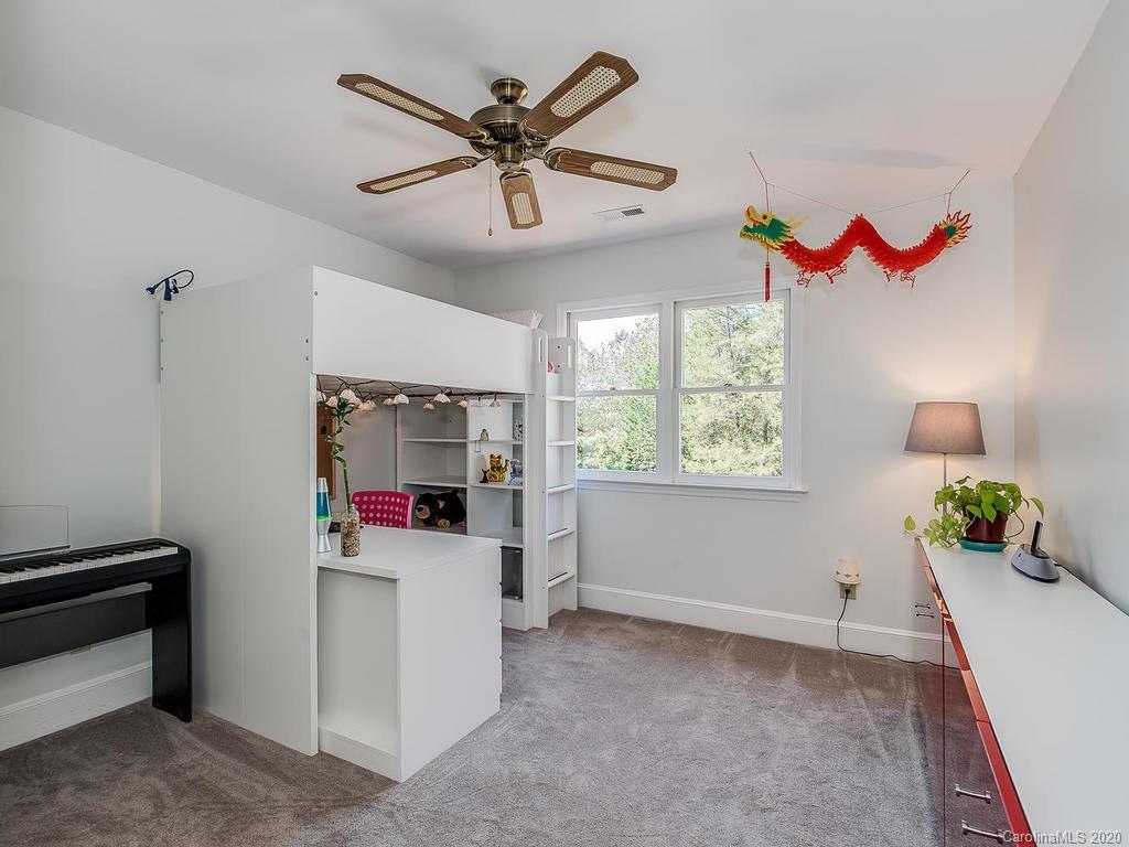 5641 Hillingdon Road Charlotte, NC 28226 - Photo 22 of 30 Gallery Image 22