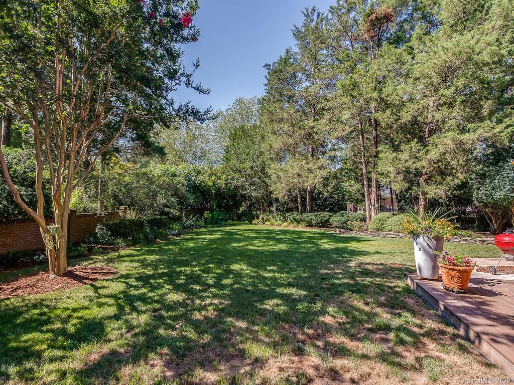 5641 Hillingdon Road Charlotte, NC 28226 - Photo 28 of 30 Gallery Image 28