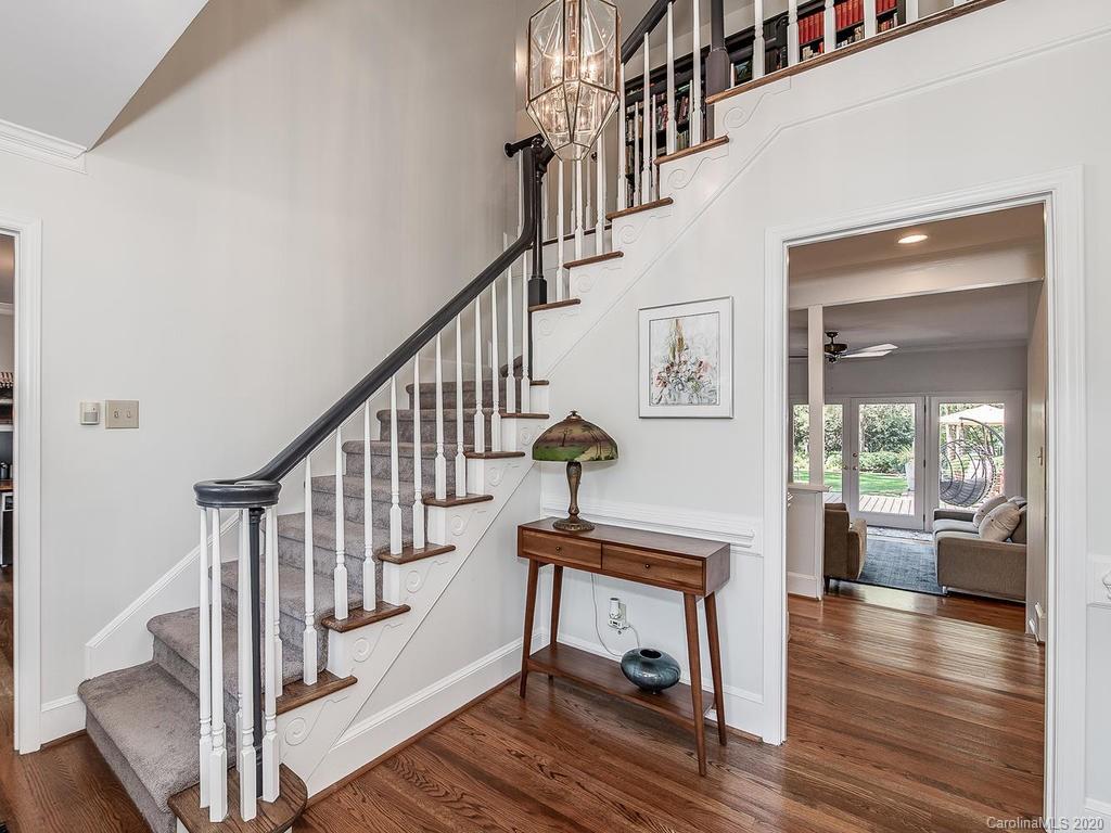 5641 Hillingdon Road Charlotte, NC 28226 - Photo 4 of 30 Gallery Image 4