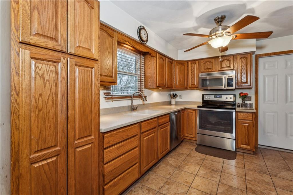 115 Briarcliff Road Beaver Falls, PA 15010 - Photo 15 of 33