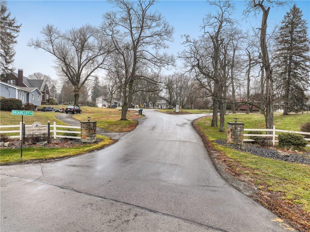 115 Briarcliff Road Beaver Falls, PA 15010 - Photo 4 of 33