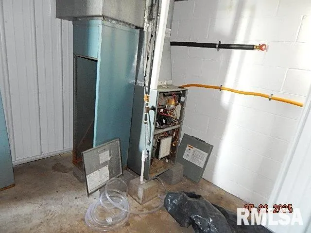 $47,000 | 12700 345th Street West, Unit WEST, Illinois City, IL 61259