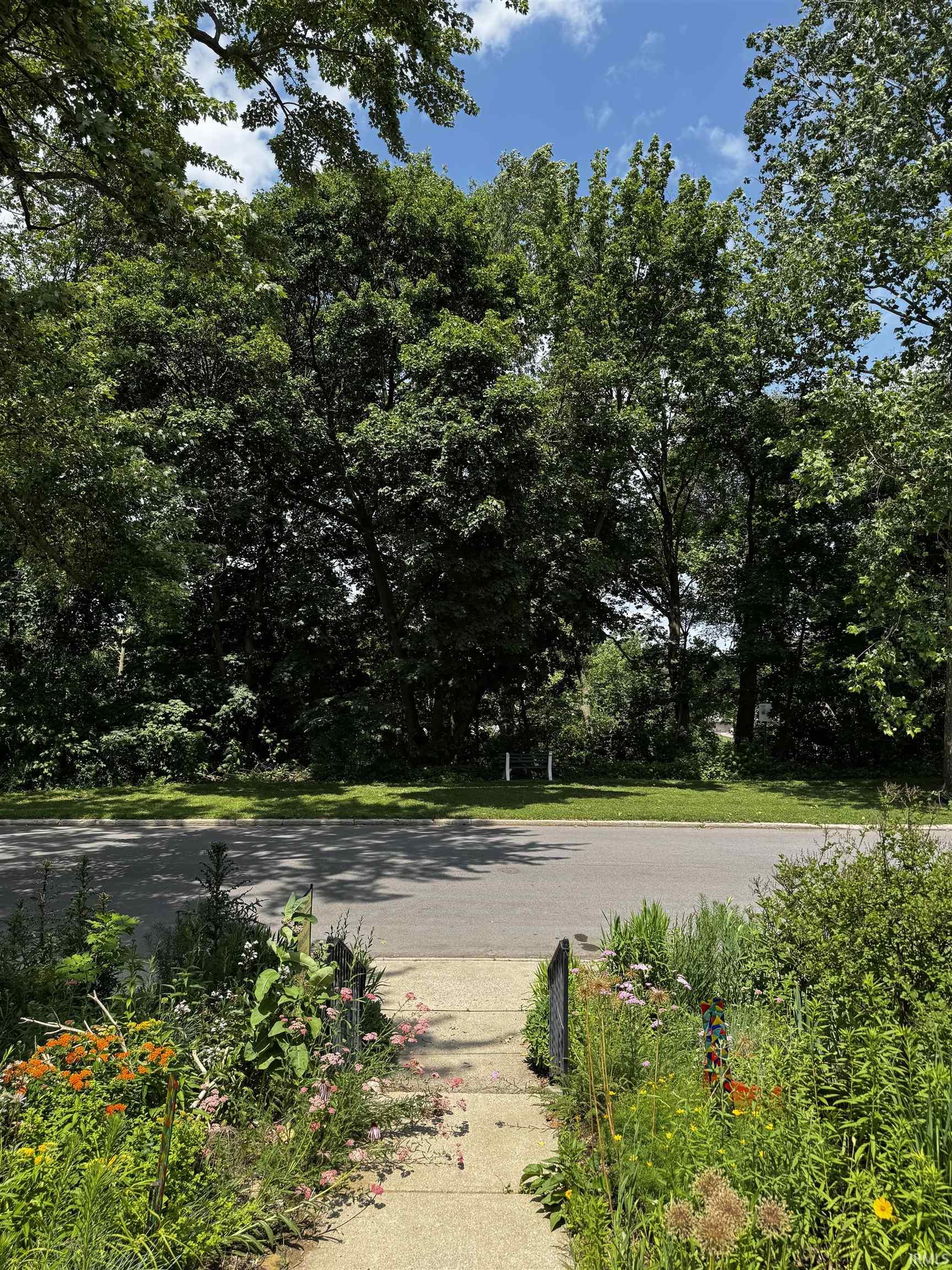 1069 Riverside Drive South Bend, IN 46616 - Photo 30 of 36