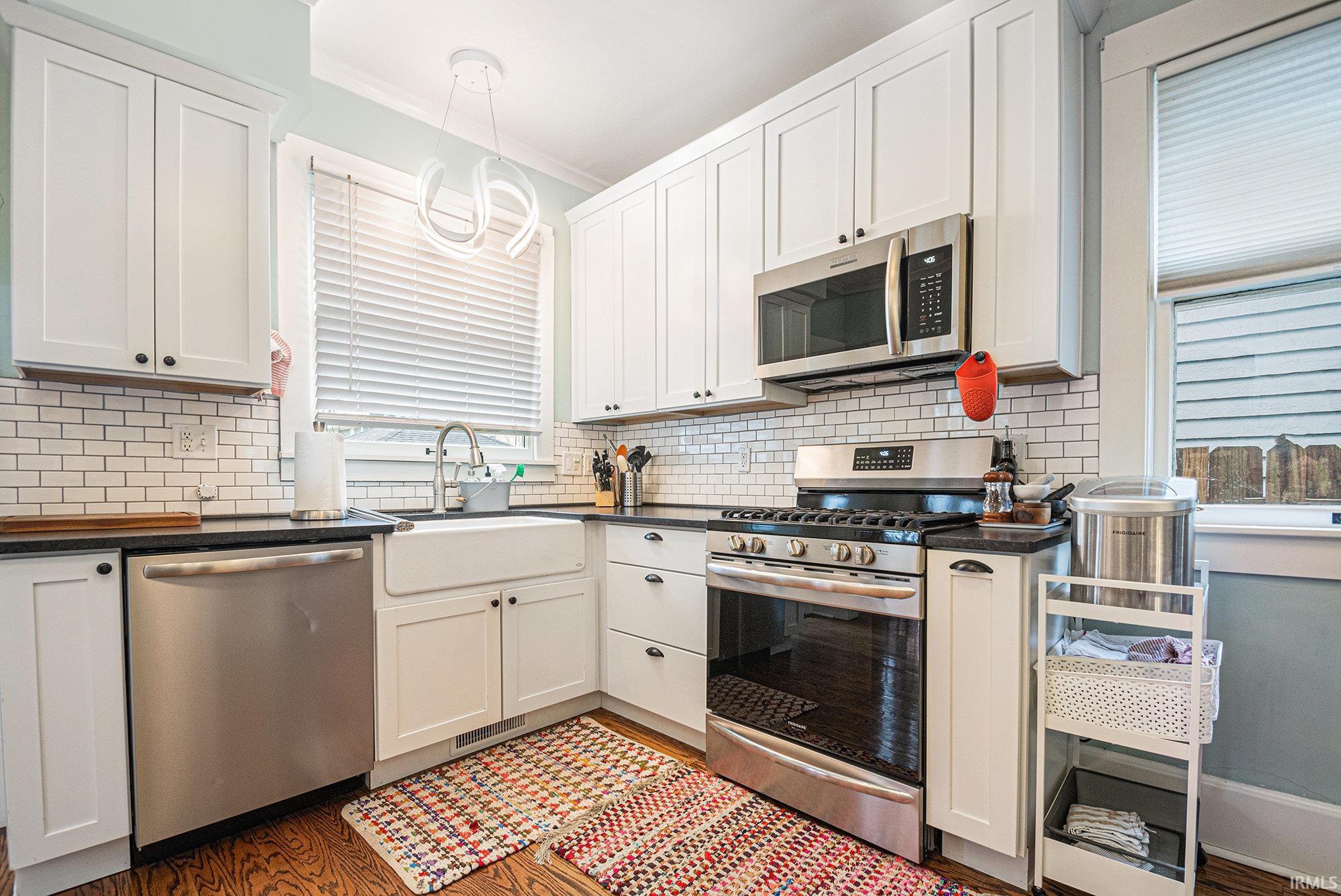 1069 Riverside Drive South Bend, IN 46616 - Photo 10 of 36