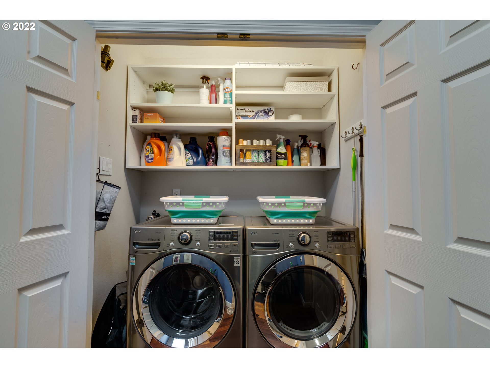 4631 Southwest Condor Avenue Portland, OR 97239 - Photo 17 of 32 Gallery Image 17