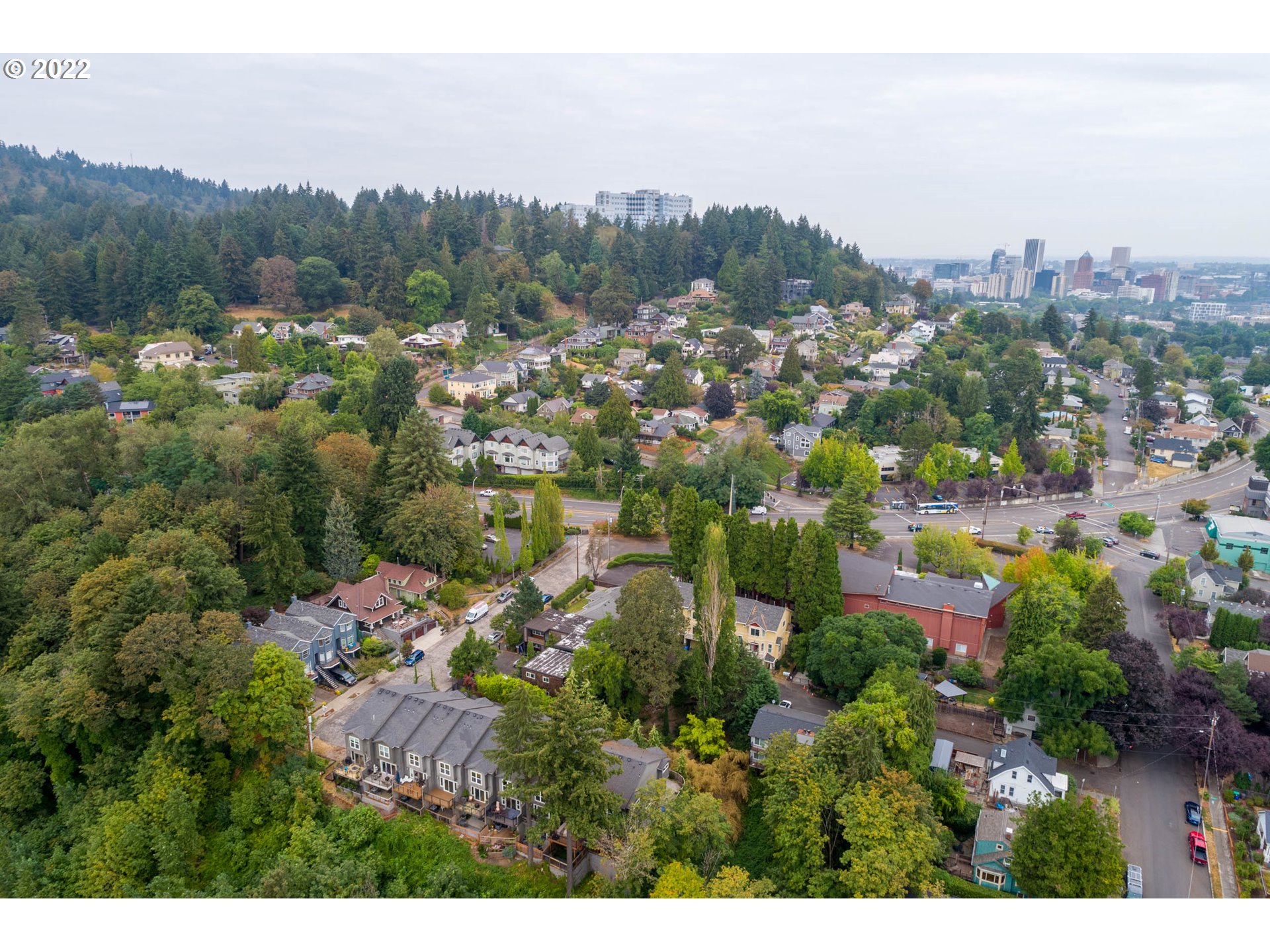 4631 Southwest Condor Avenue Portland, OR 97239 - Photo 32 of 32 Gallery Image 32